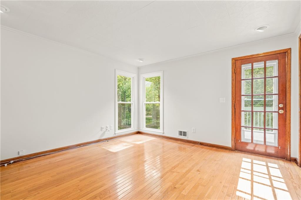 4827 Glenwhite Drive