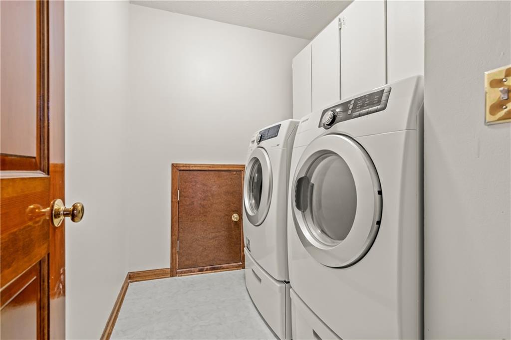 4827 Glenwhite Drive