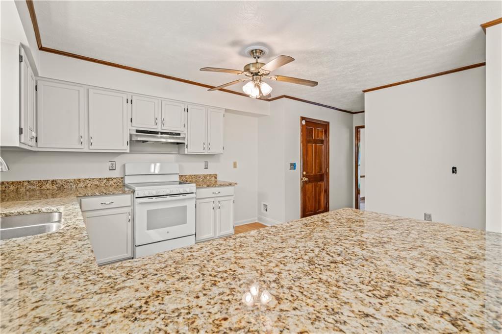 4827 Glenwhite Drive