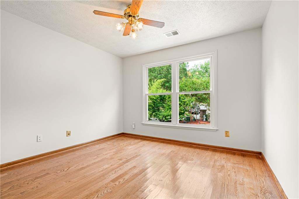 4827 Glenwhite Drive