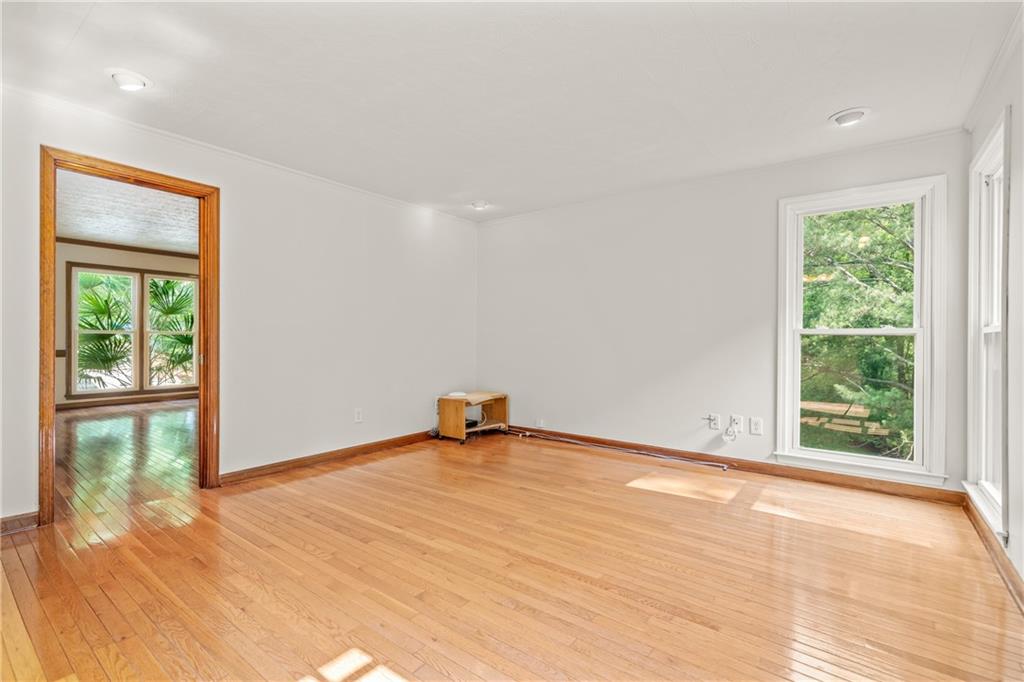 4827 Glenwhite Drive