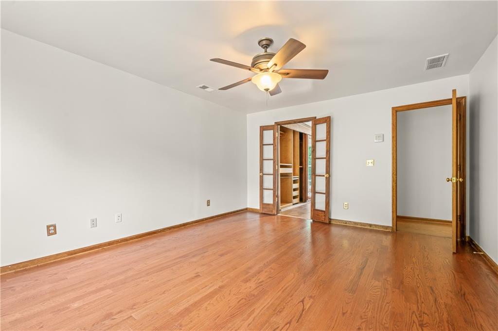 4827 Glenwhite Drive