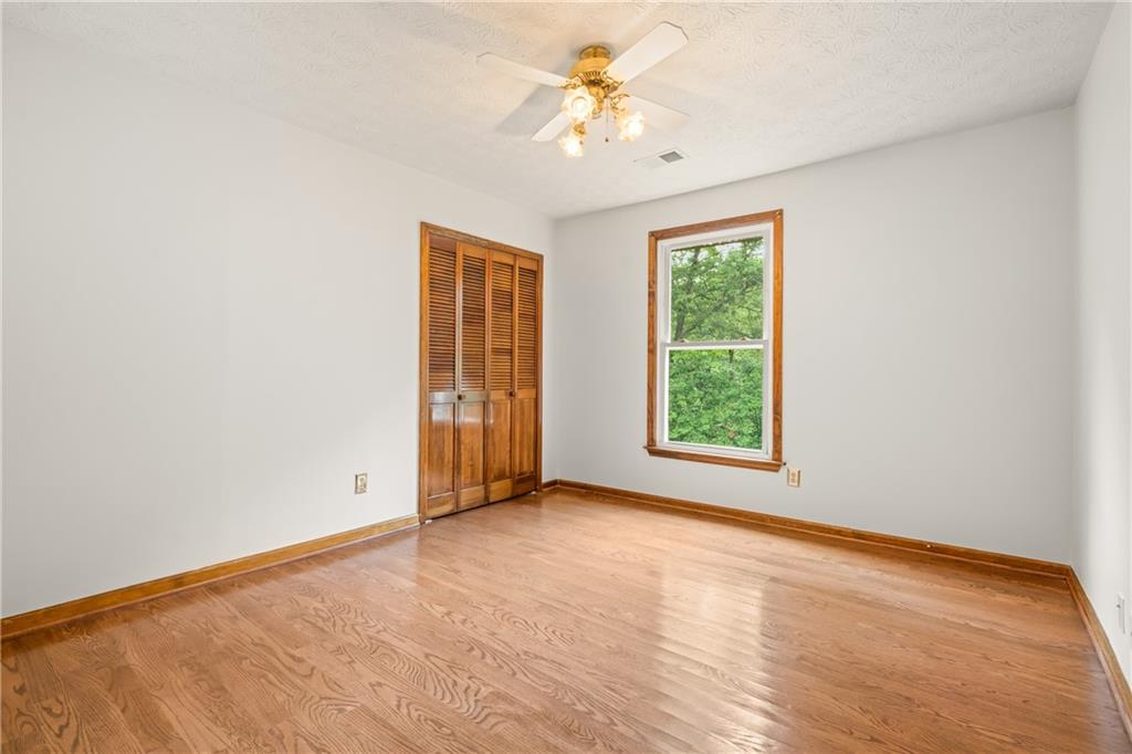 4827 Glenwhite Drive