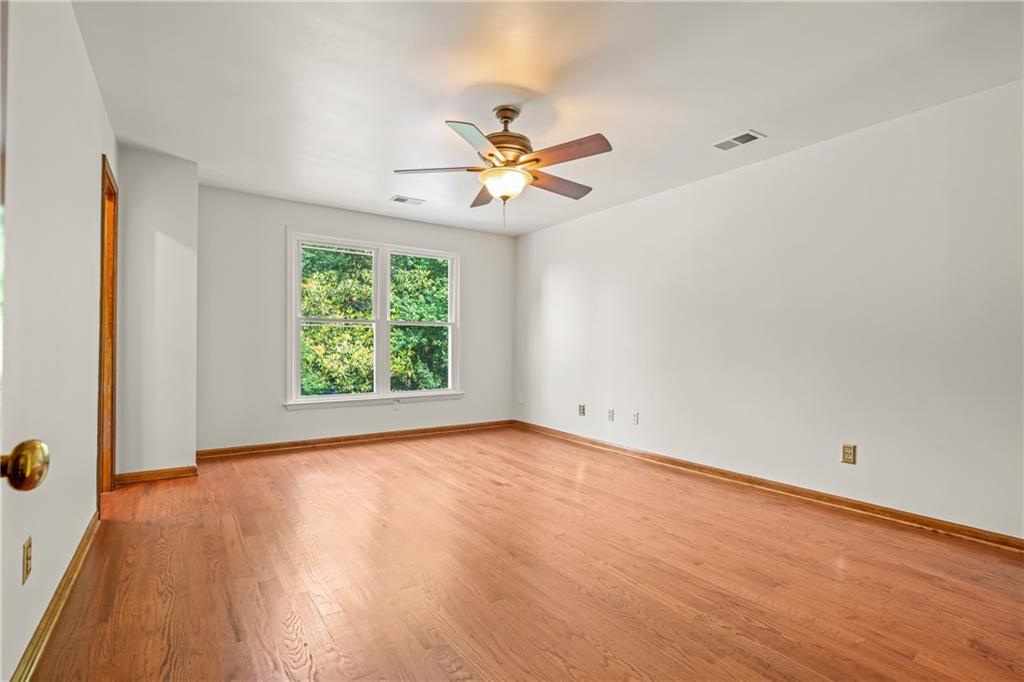 4827 Glenwhite Drive