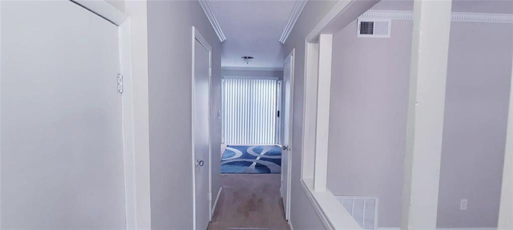 1367 Kingsgate Drive