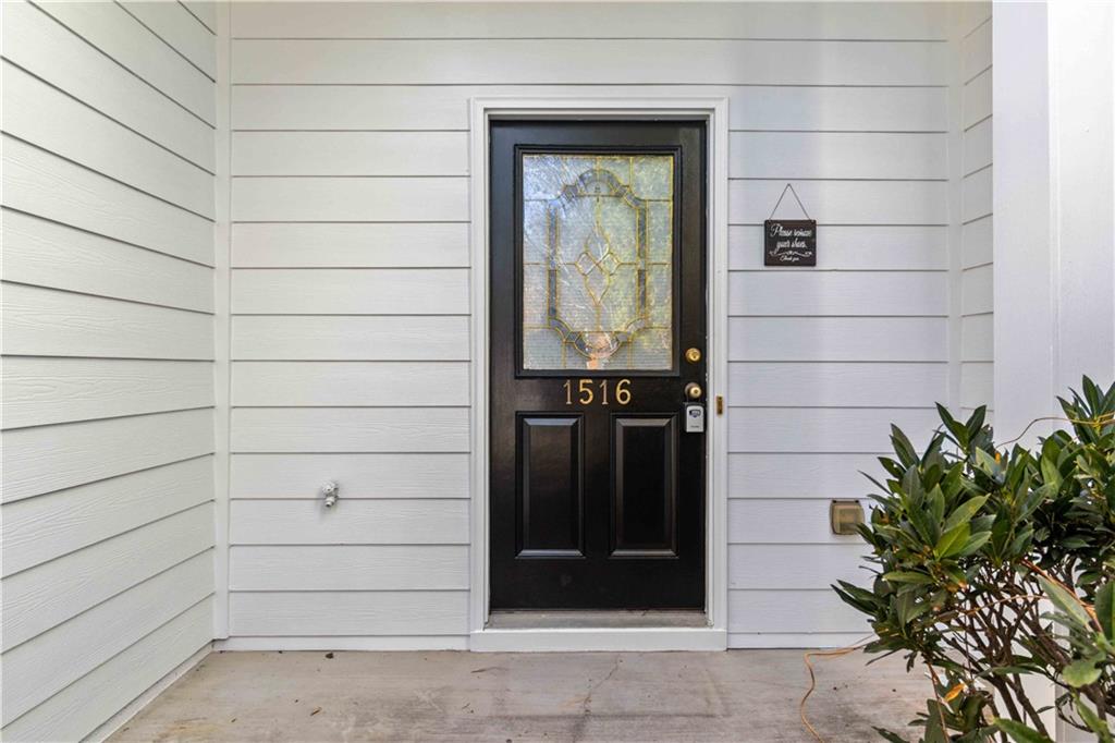 1516 Parc Main Street