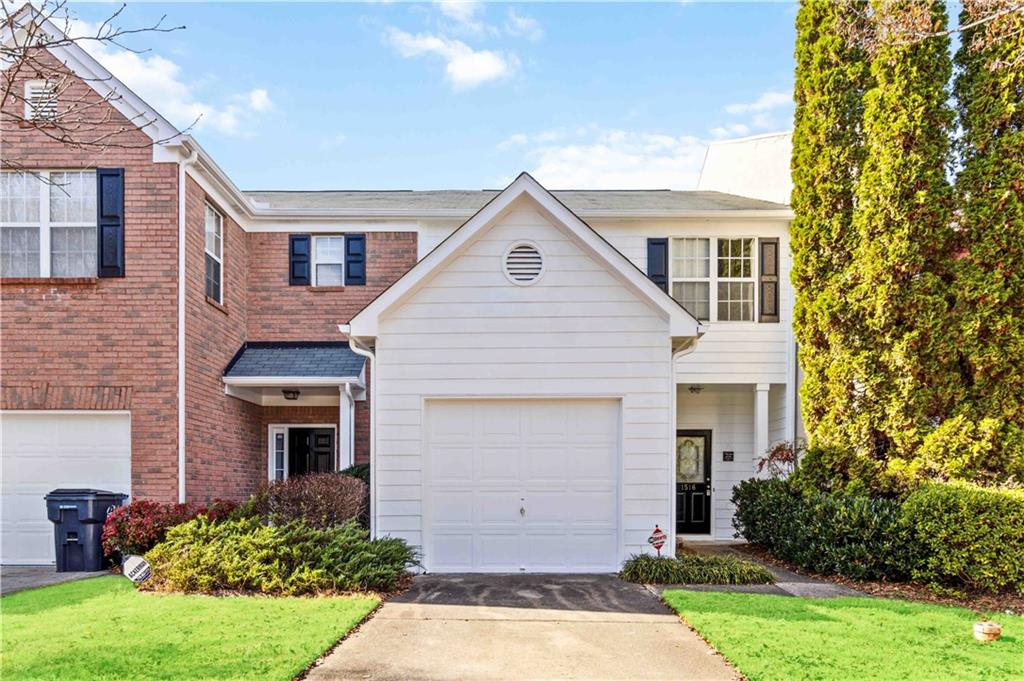 1516 Parc Main Street