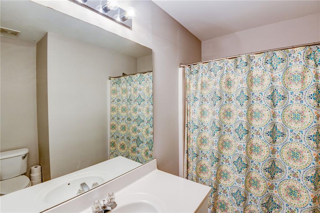 5205 Oak Hill Terrace