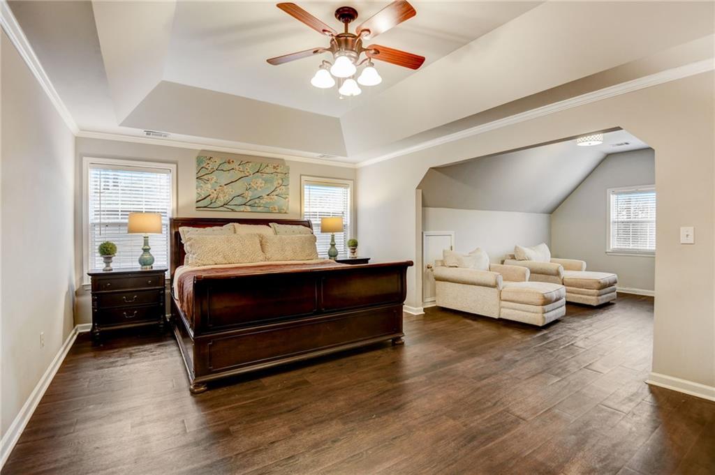 5205 Oak Hill Terrace