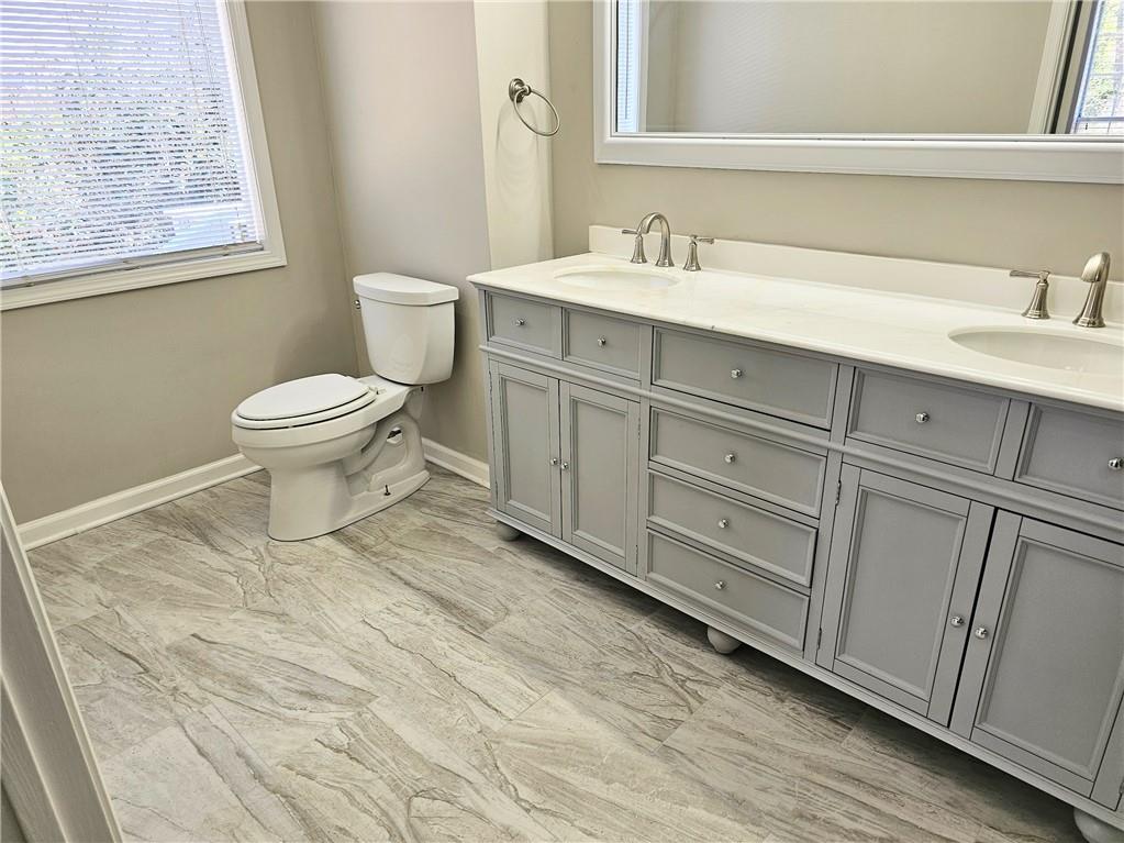 2829 Cobb Place Manor Court