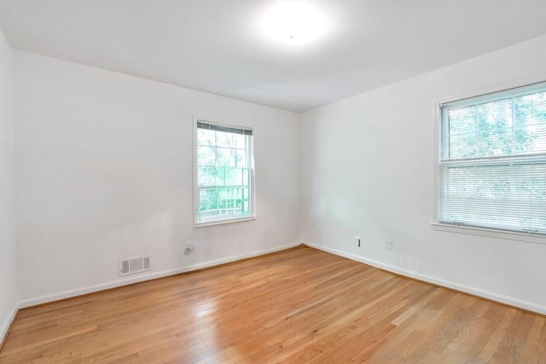 304 River Valley Road