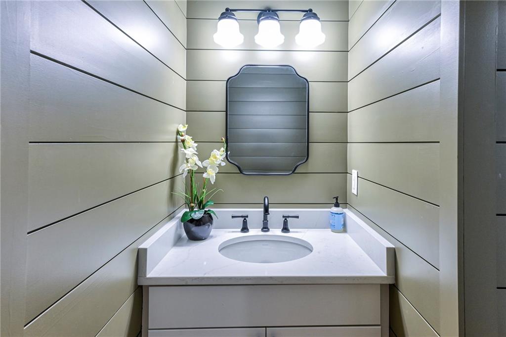 2525 Ashbourne Drive