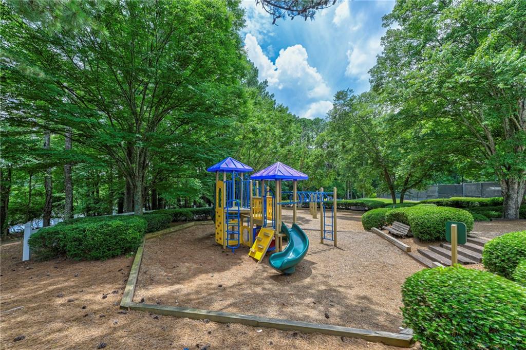 2525 Ashbourne Drive