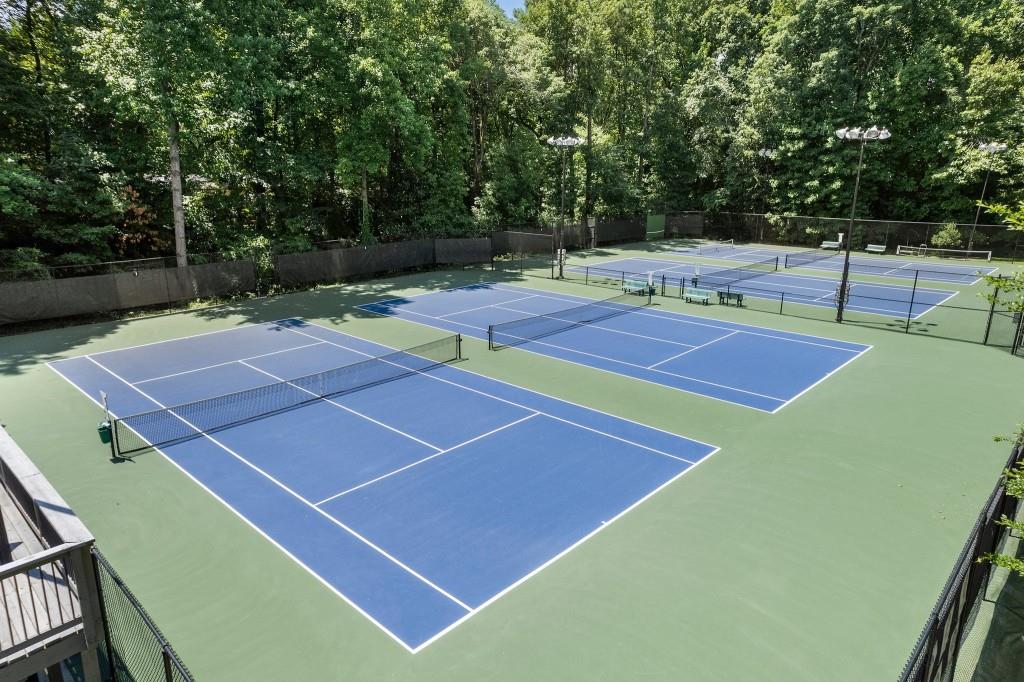 2383 Riverglenn Circle