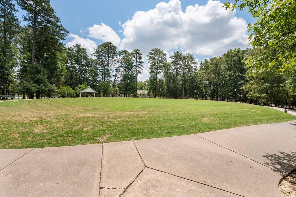 2383 Riverglenn Circle