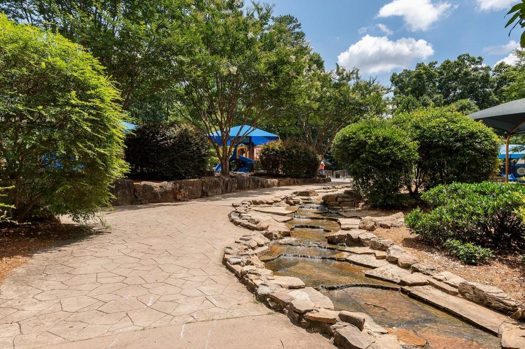 2383 Riverglenn Circle