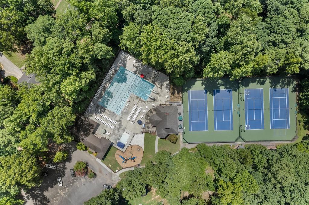 2383 Riverglenn Circle