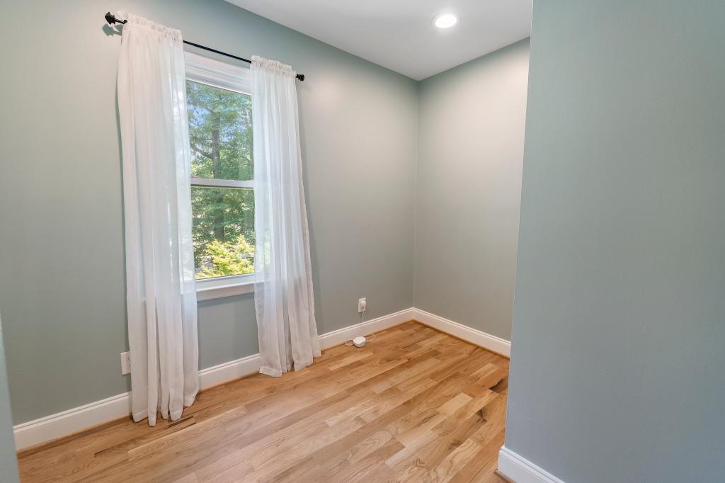 2383 Riverglenn Circle