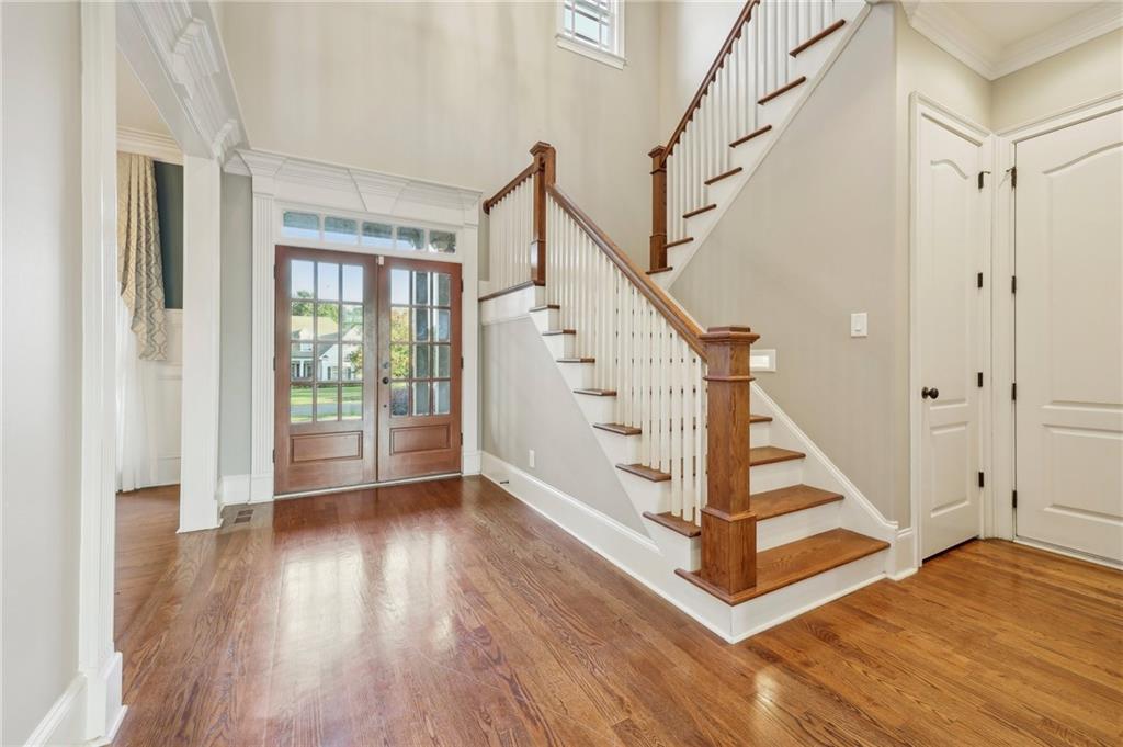 1040 W Magnolia Loop