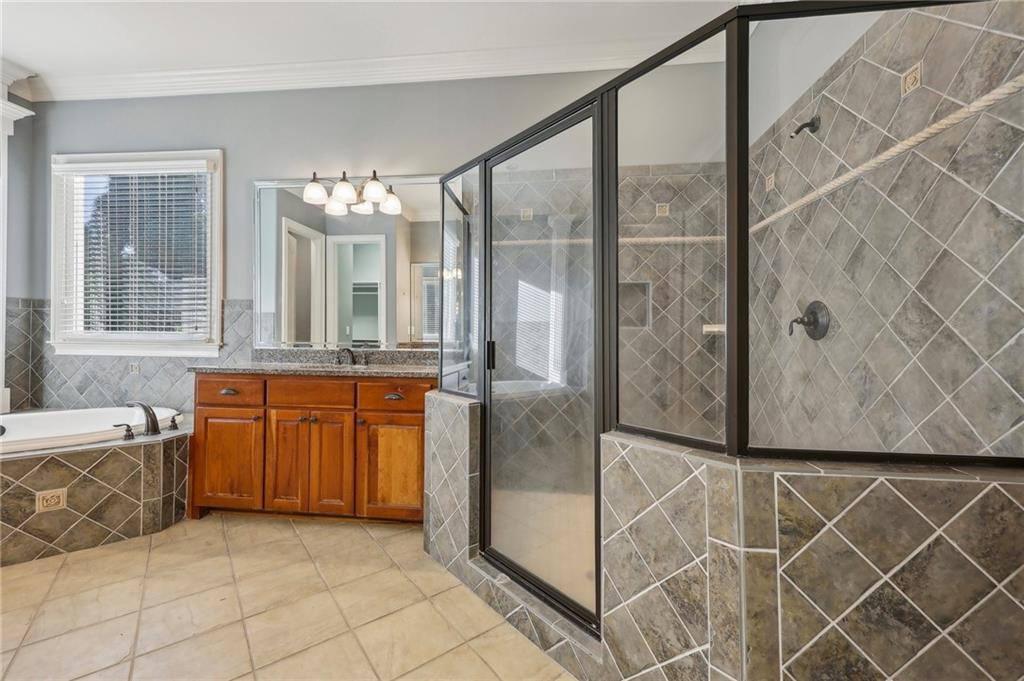 1040 W Magnolia Loop