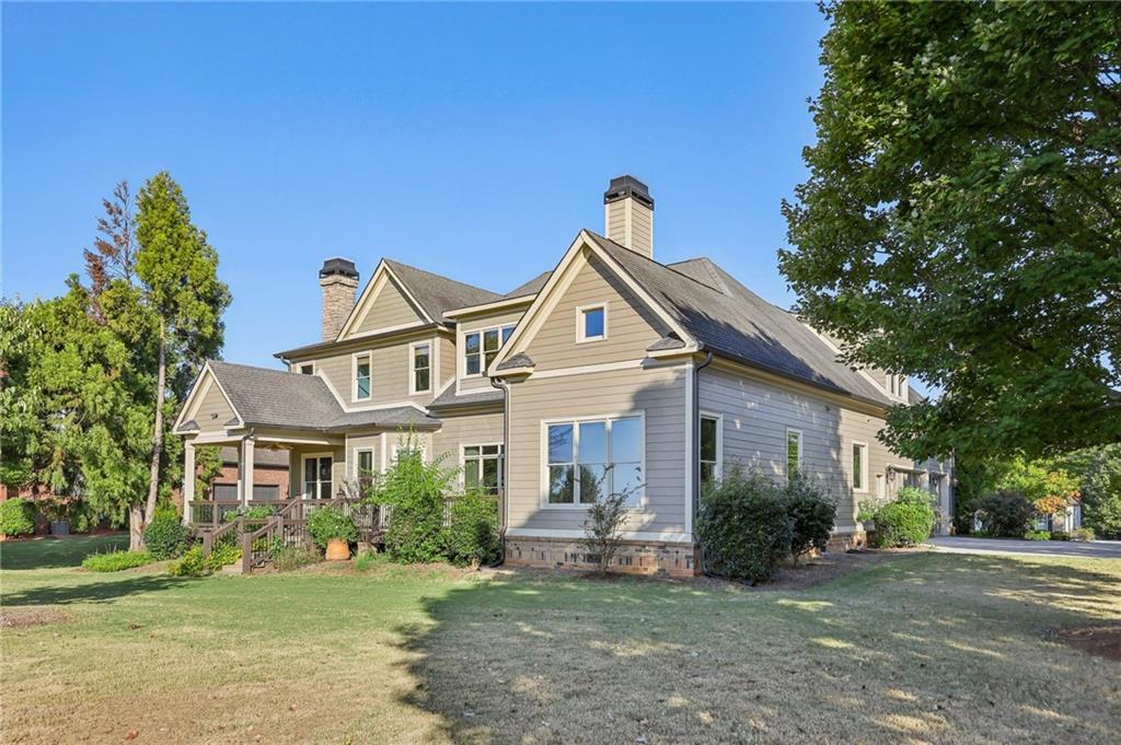 1040 W Magnolia Loop
