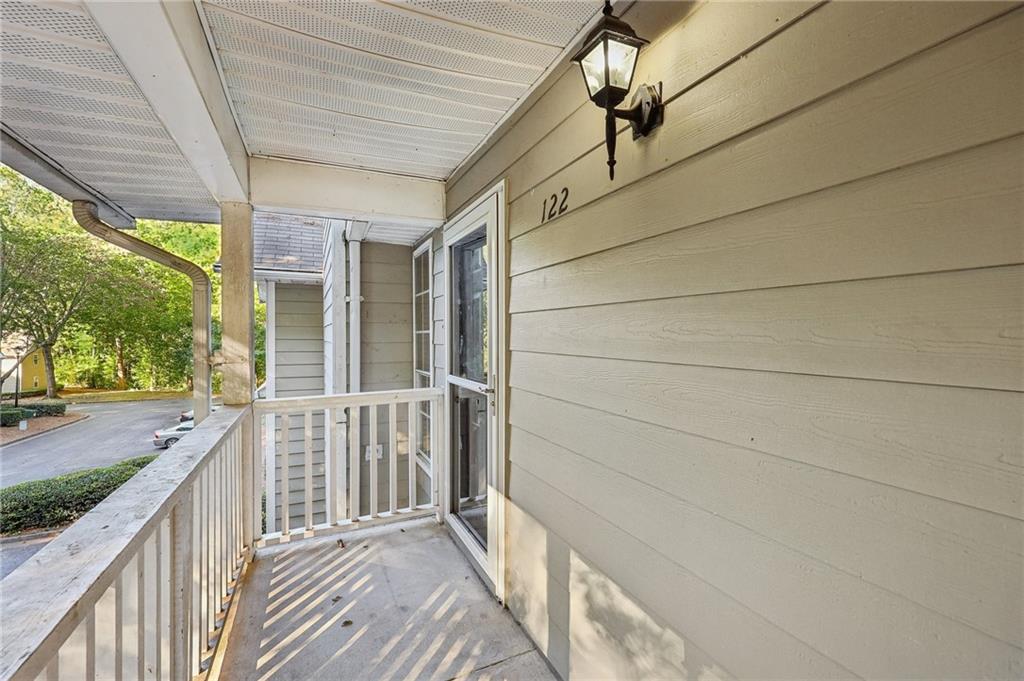 122 Sterling Court