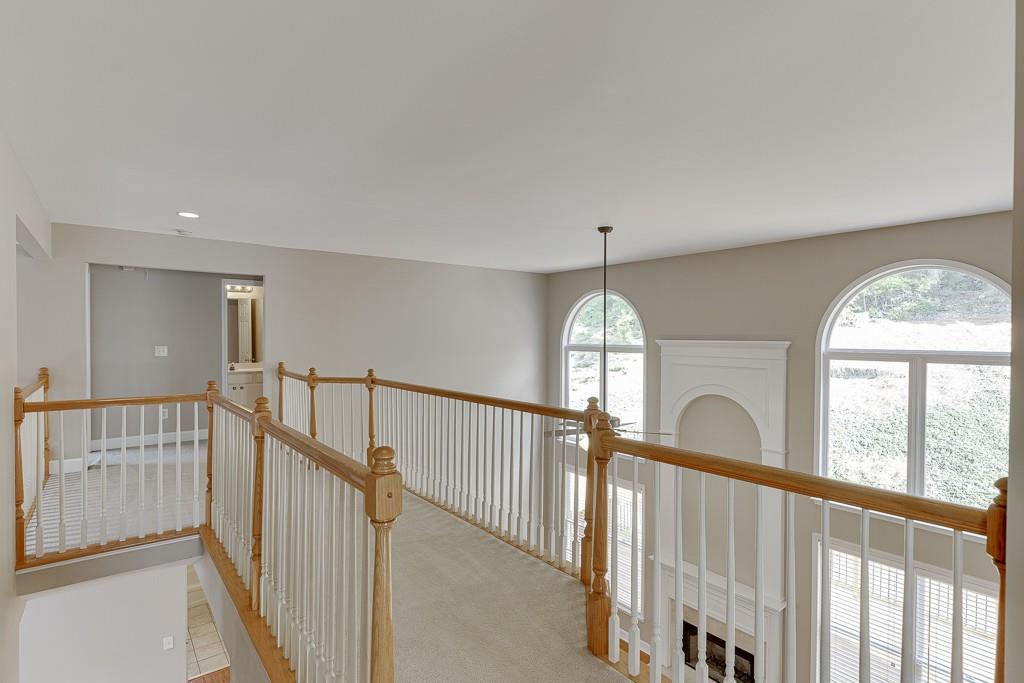 527 Streamwood Ivy Trail