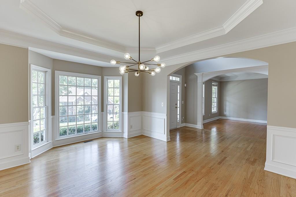527 Streamwood Ivy Trail