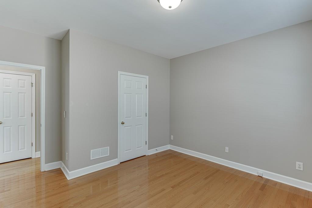 527 Streamwood Ivy Trail