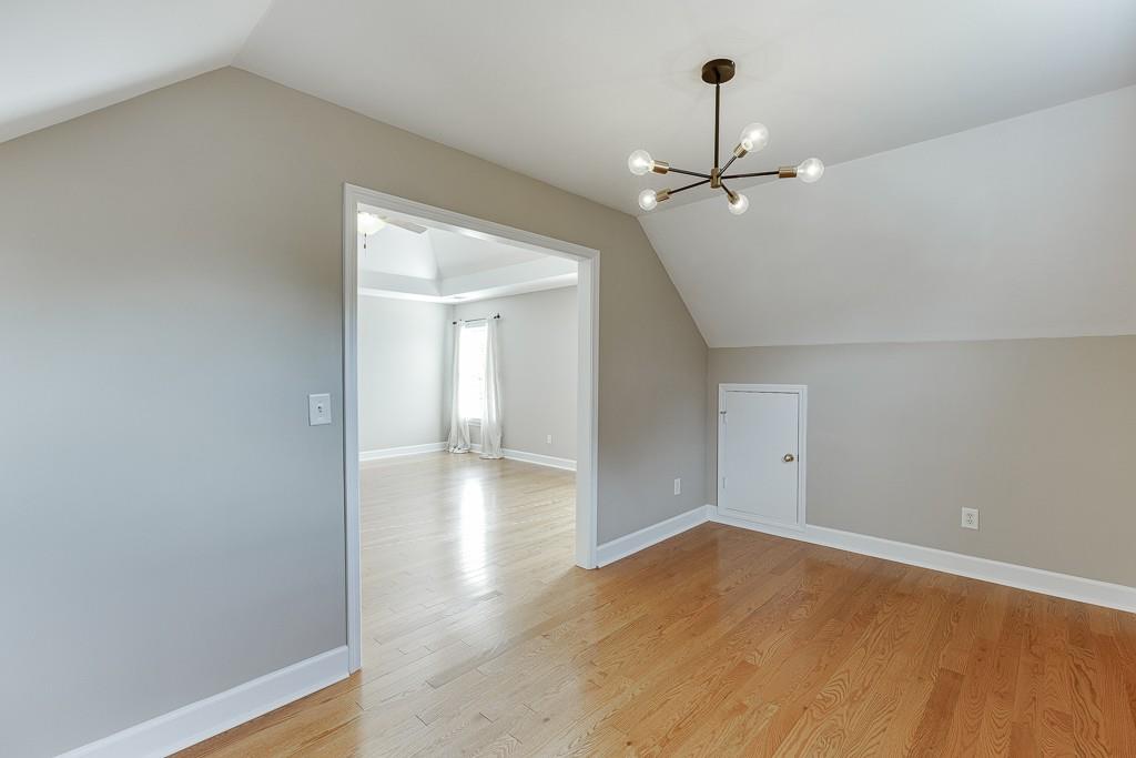 527 Streamwood Ivy Trail