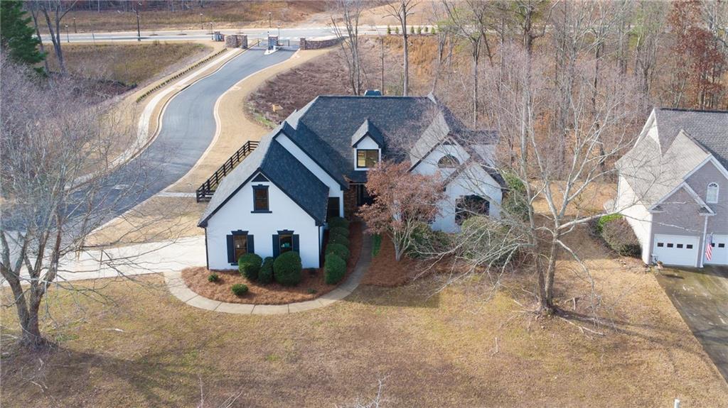 1820 Juliette Lane