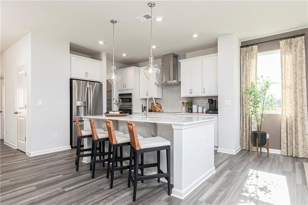406 Newland Way