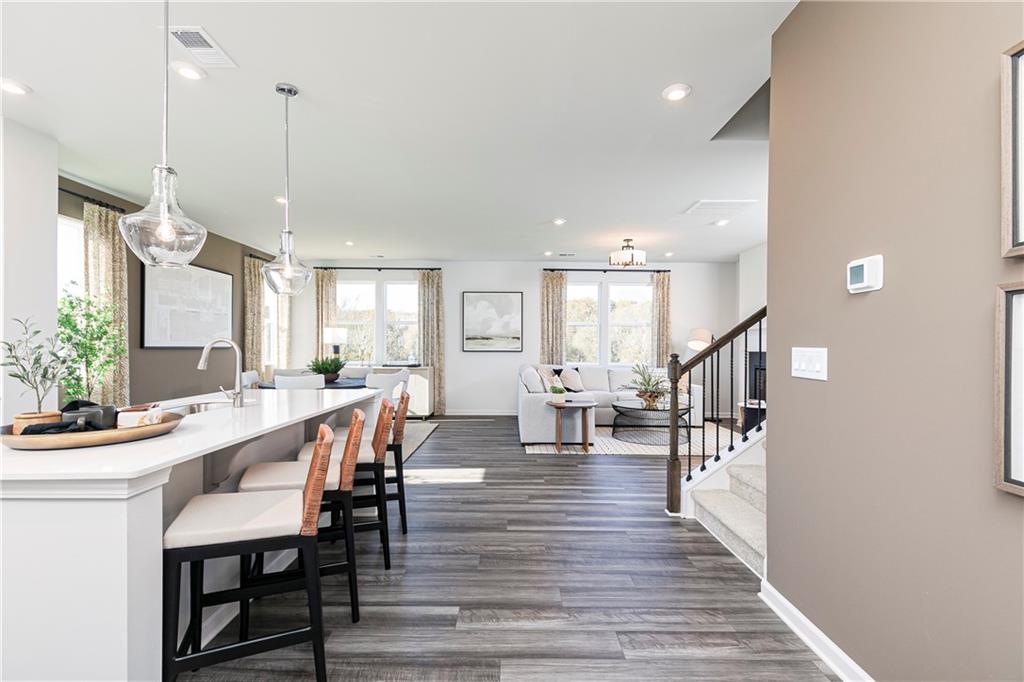 406 Newland Way