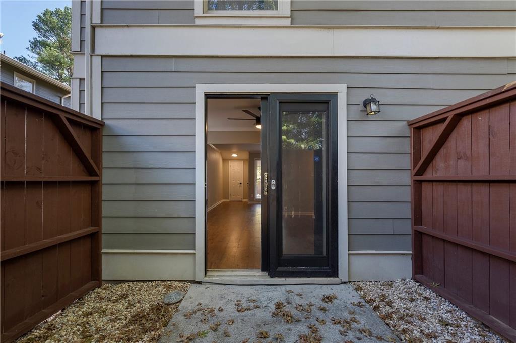 5067 Meadow Lane