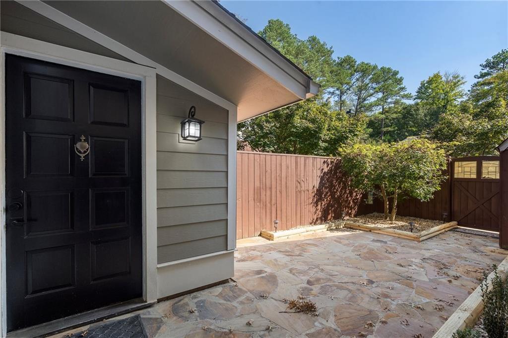 5067 Meadow Lane