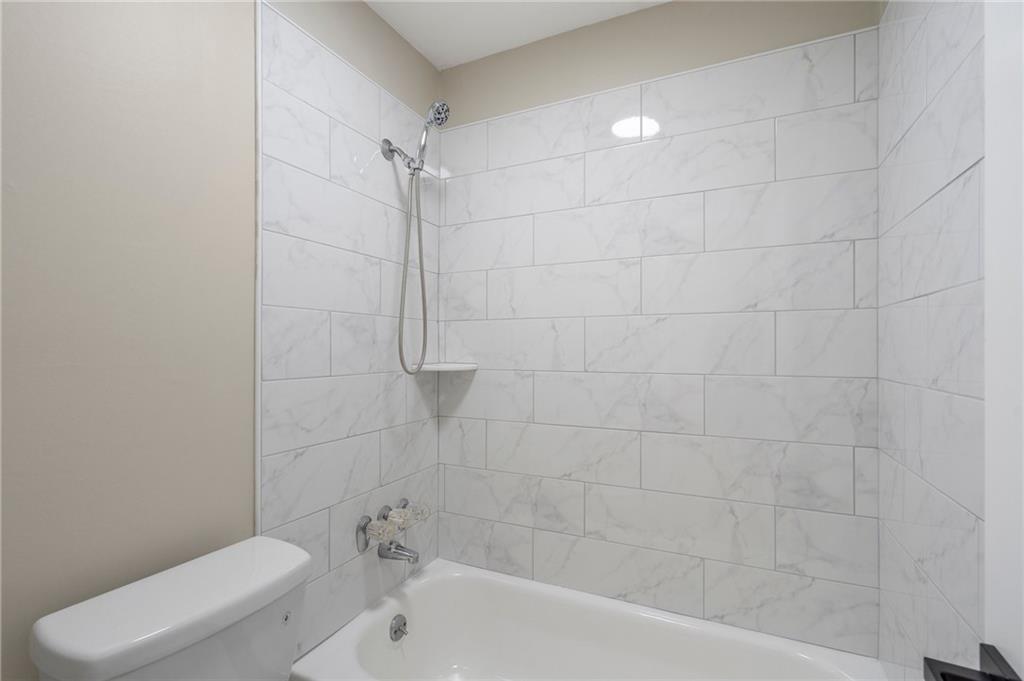 5067 Meadow Lane