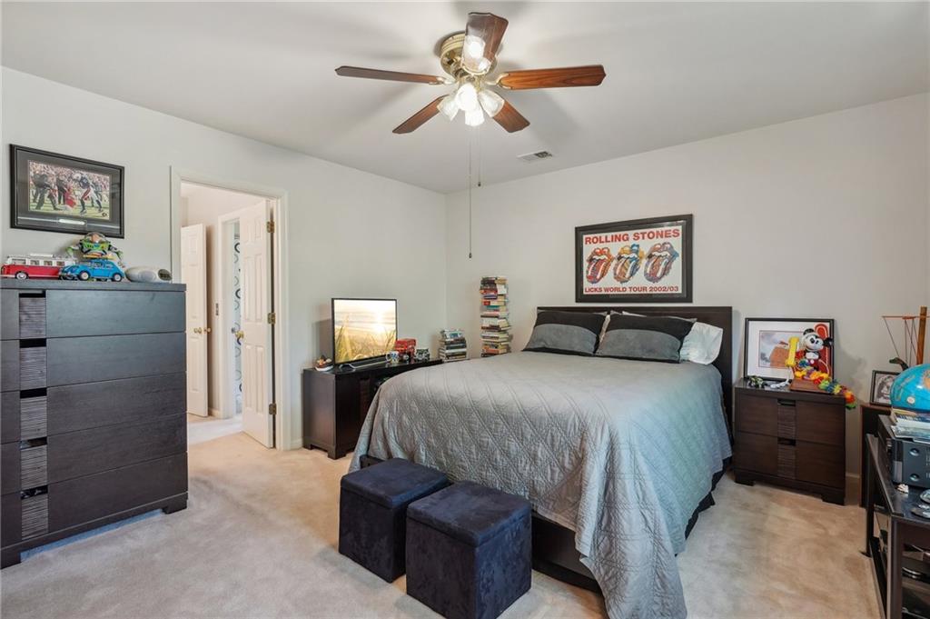 11050 Wilshire Chase Drive