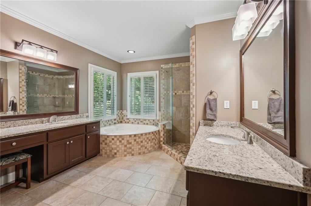 11050 Wilshire Chase Drive