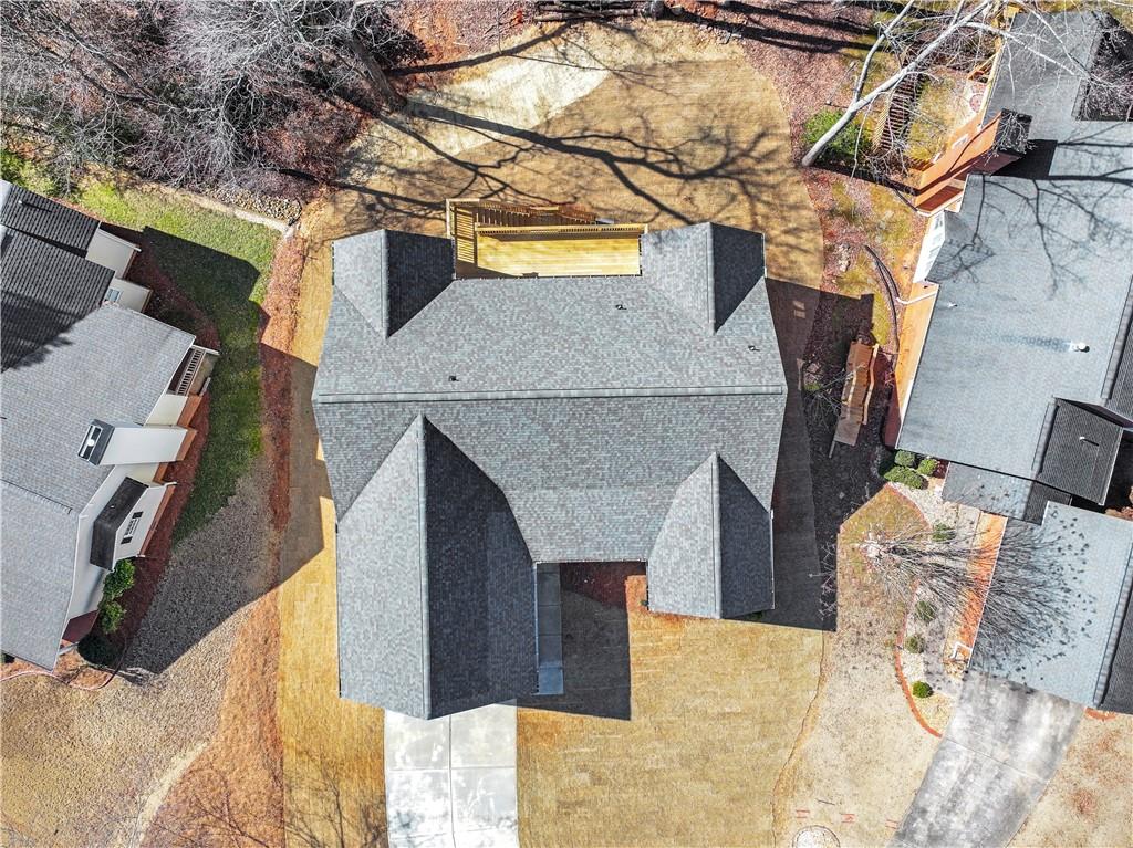 1540 Woodland Court