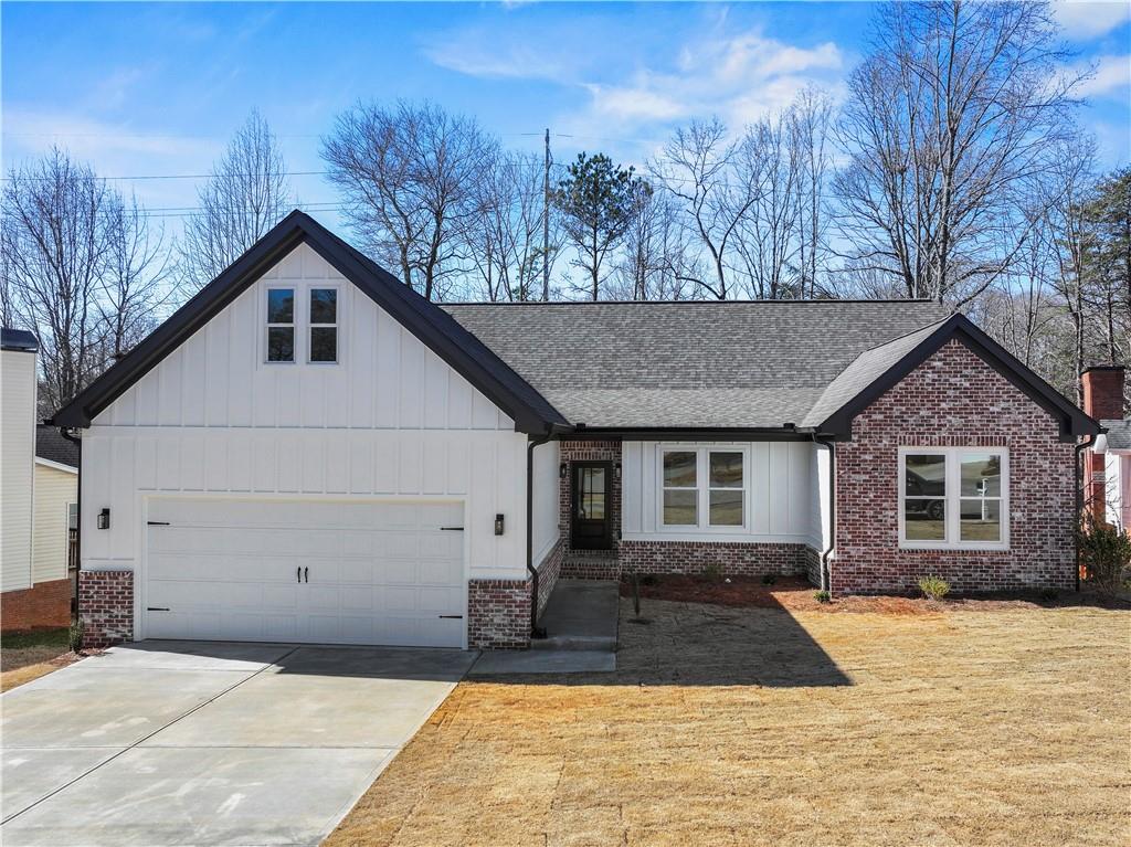 1540 Woodland Court