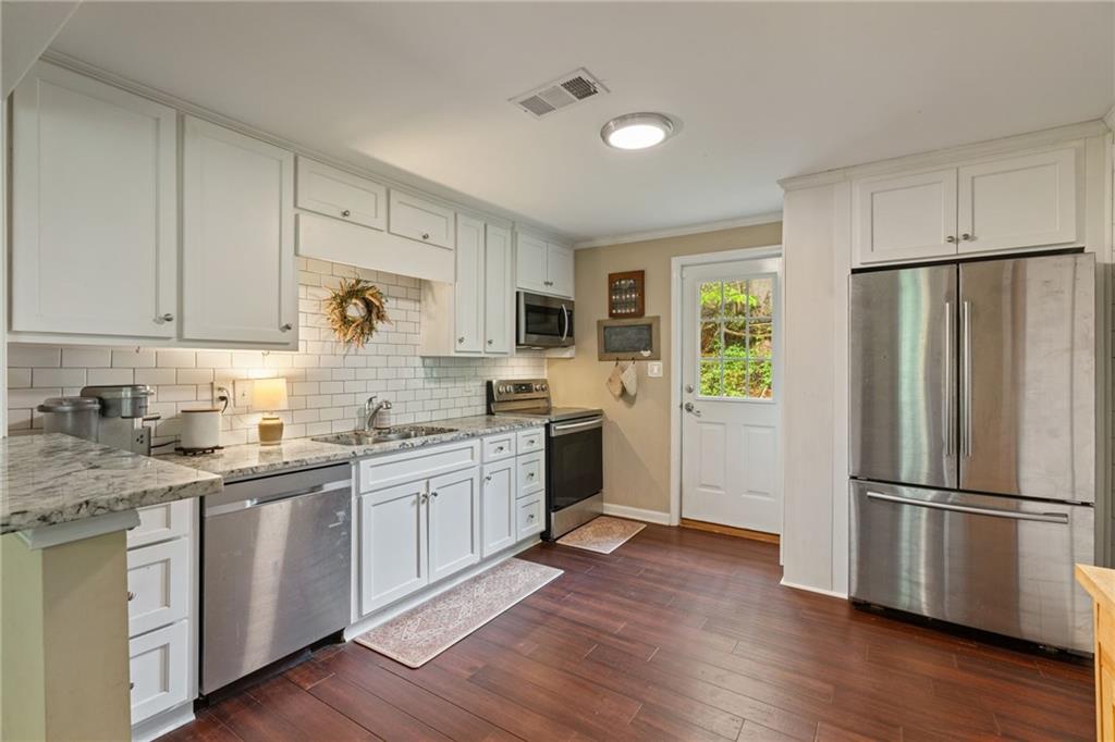 115 Maple Leaf Drive
