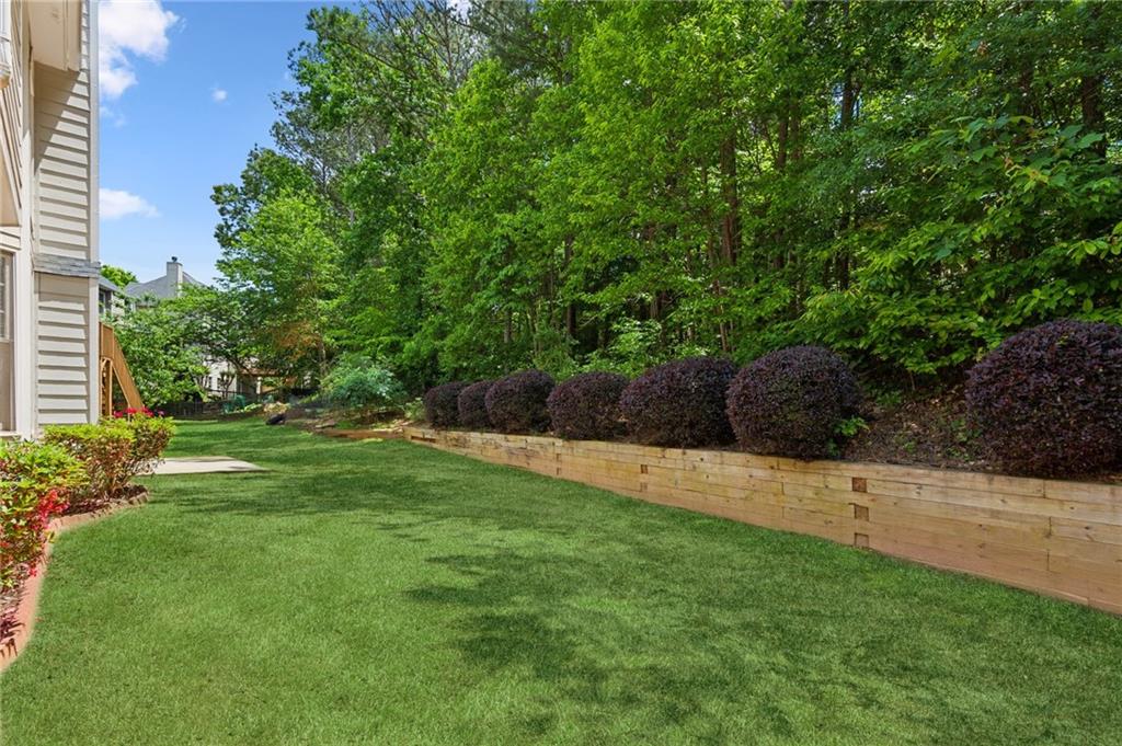 4114 Suwanee Trail Drive