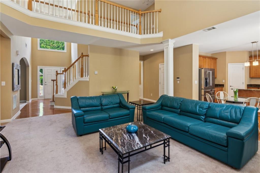 4114 Suwanee Trail Drive