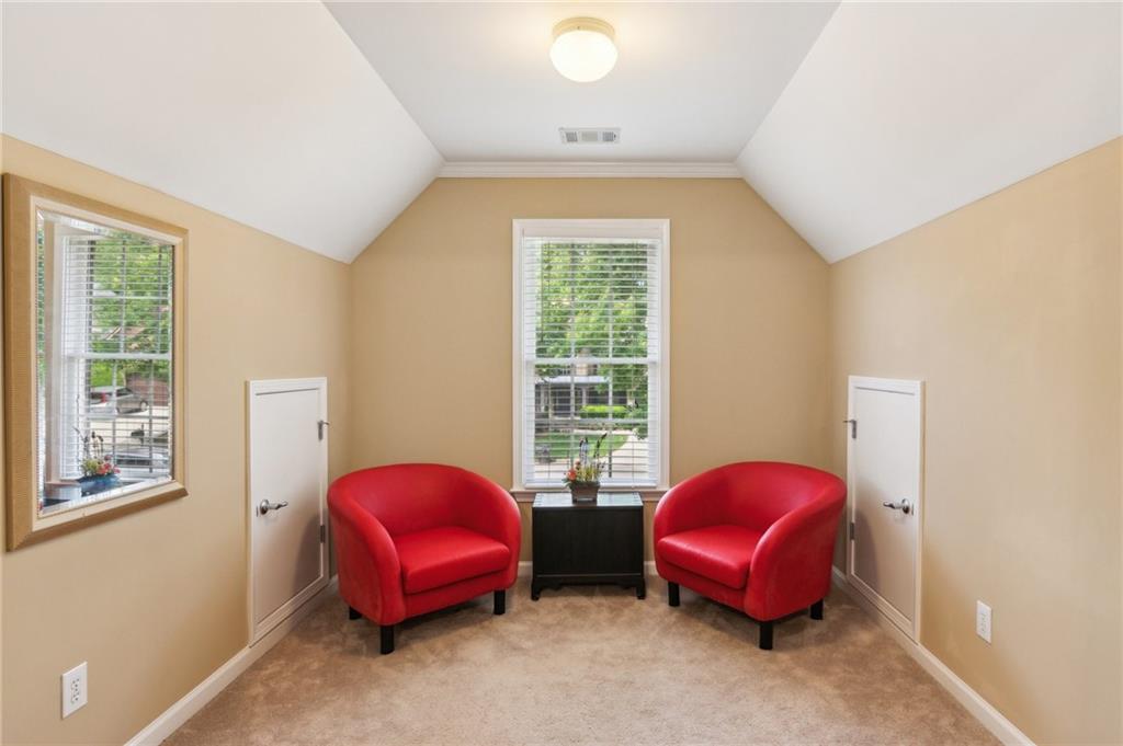 4114 Suwanee Trail Drive