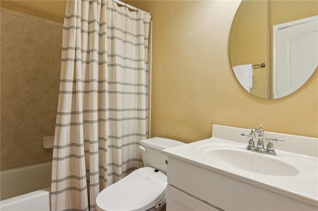 4114 Suwanee Trail Drive