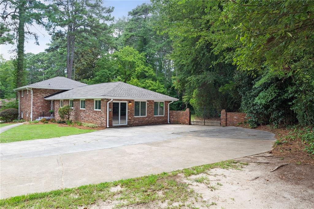 2796 Briarcliff Road NE