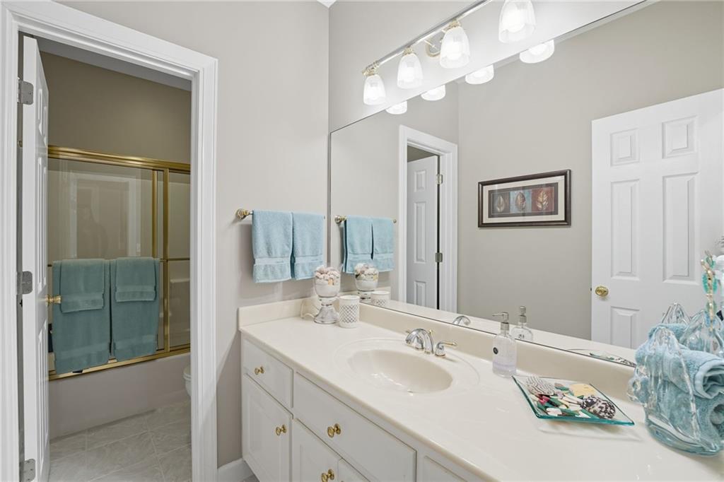 4445 Indian Trace Drive