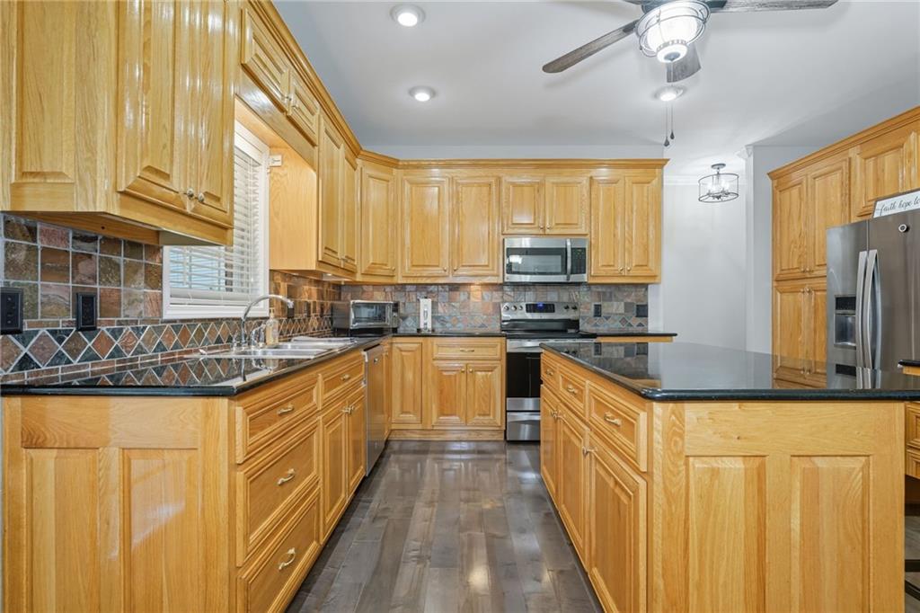 4445 Indian Trace Drive