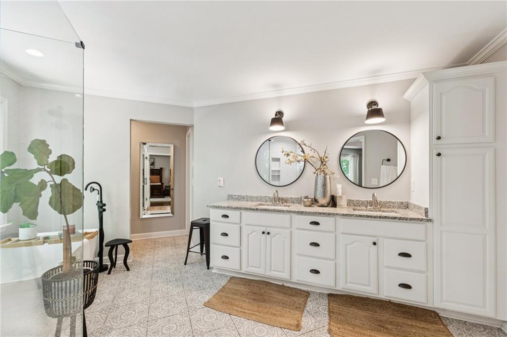 7235 Compton Circle