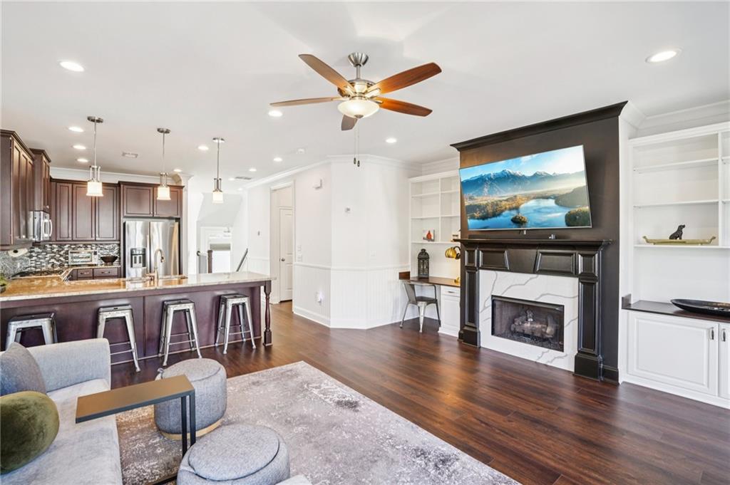 124 Laurel Crest Alley